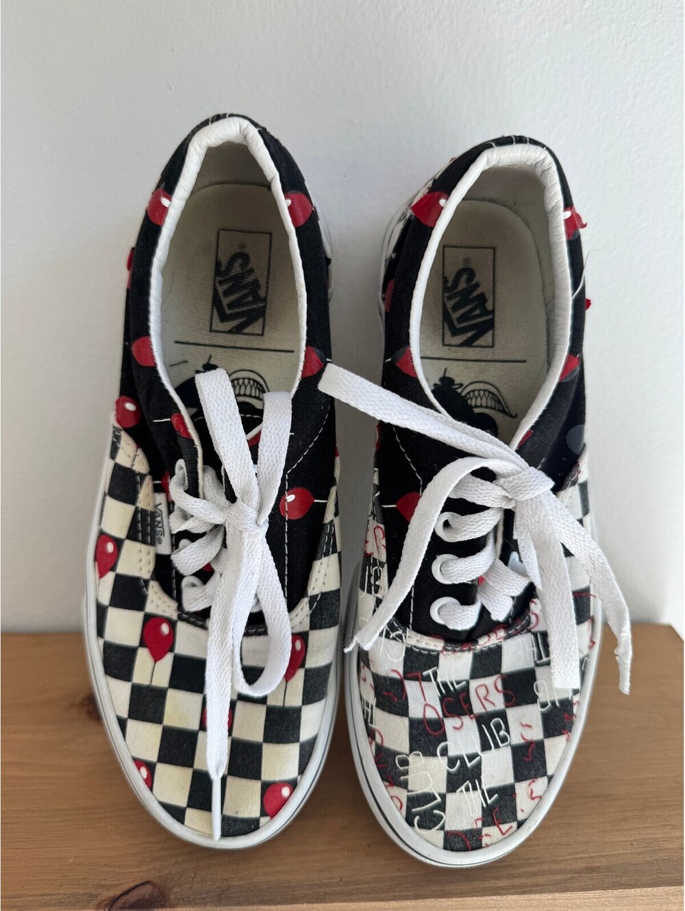 Vans "IT" Pennywise You'll Float Too Sneaker Collab Womens 6 Mens 4.5 - Picture 3 of 9